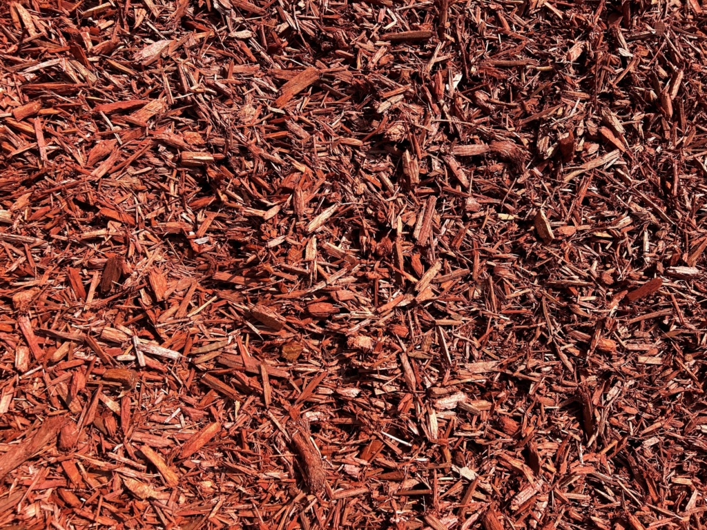 Red Colored Mulch in madison wi, Colored Red , Red Mulch